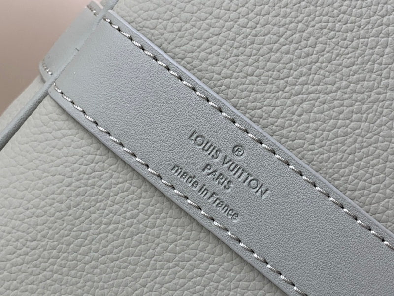 Anum Bags ln Luxury Bag --57500