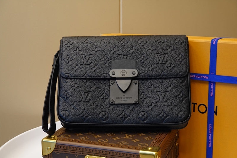 Anum Bags ln Luxury Bag --60266