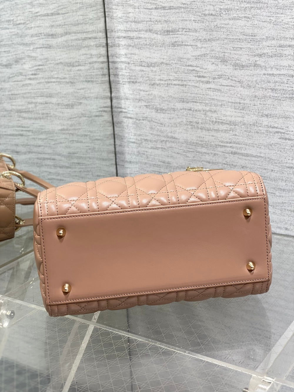 new-designer-premium-bags-nm16242