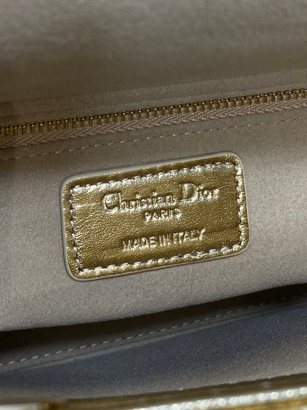 new-designer-premium-bags-nm16470