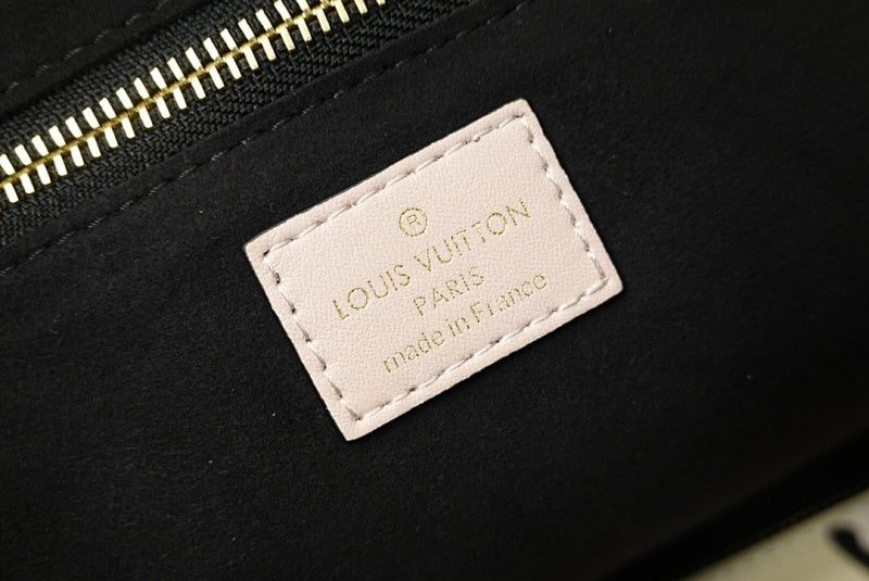Anum Bags ln Luxury Bag --60130