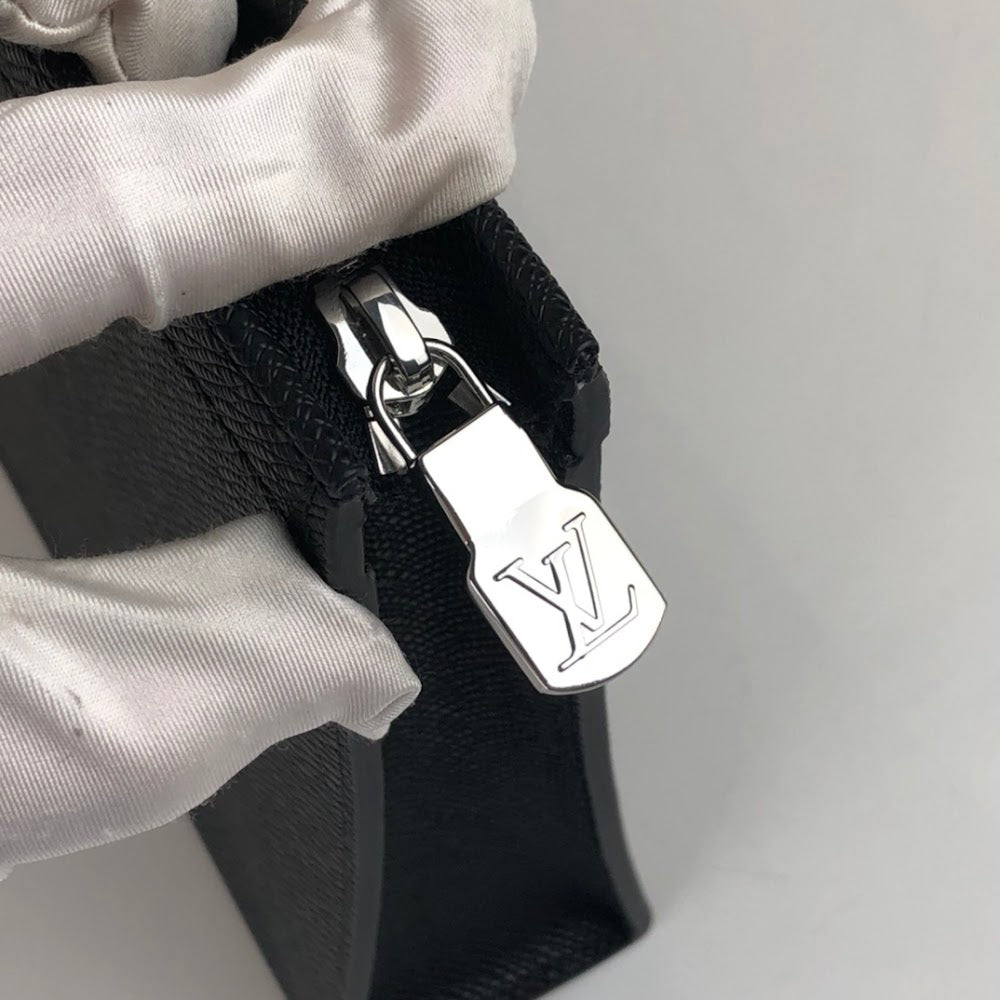 Anum Bags ln Luxury Bag --57150