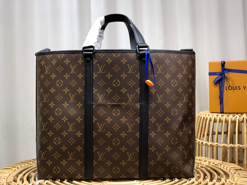 Anum Bags ln Luxury Bag --60332