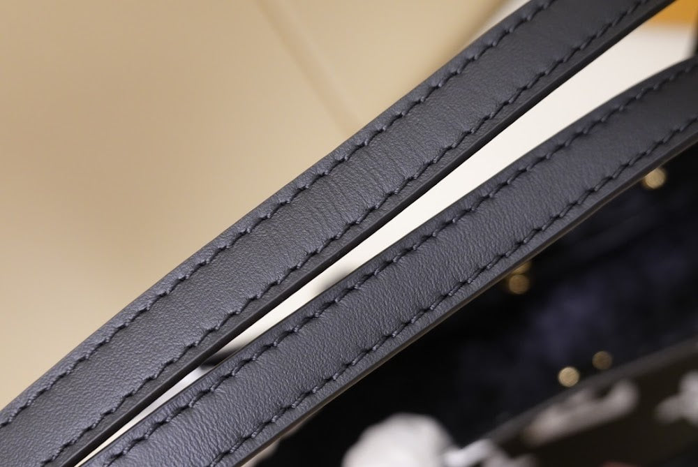 Anum Bags ln Luxury Bag --56531