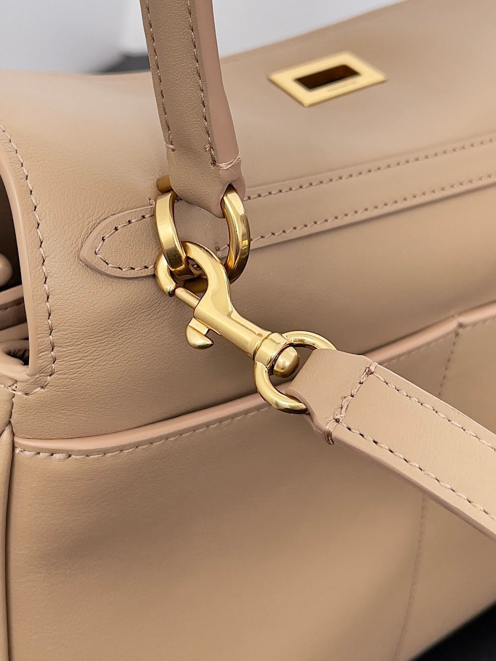 Ezyycart Bags Balenciaga Luxury Bag --110695