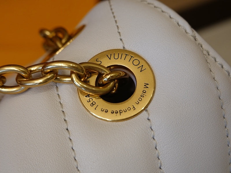 Anum Bags ln Luxury Bag --60385