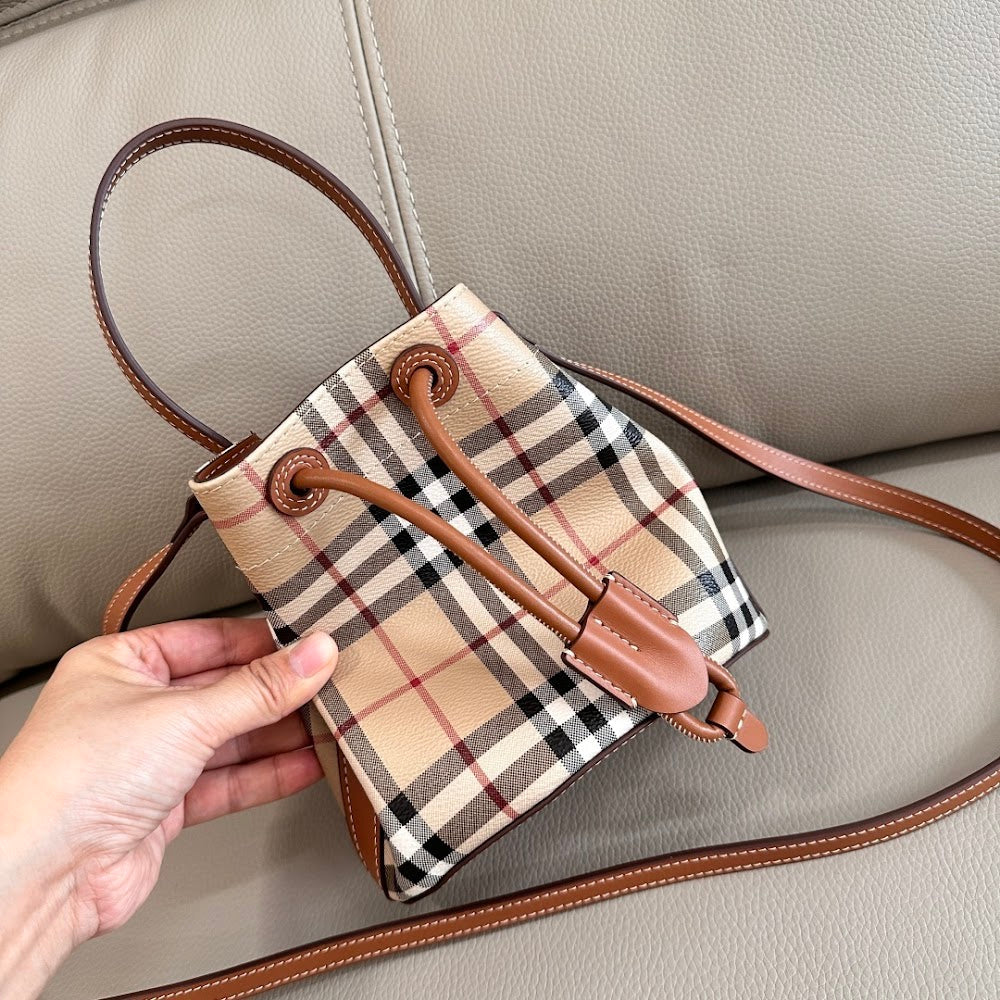 Ezyycart Bags Burberryn Luxury Bag --92075