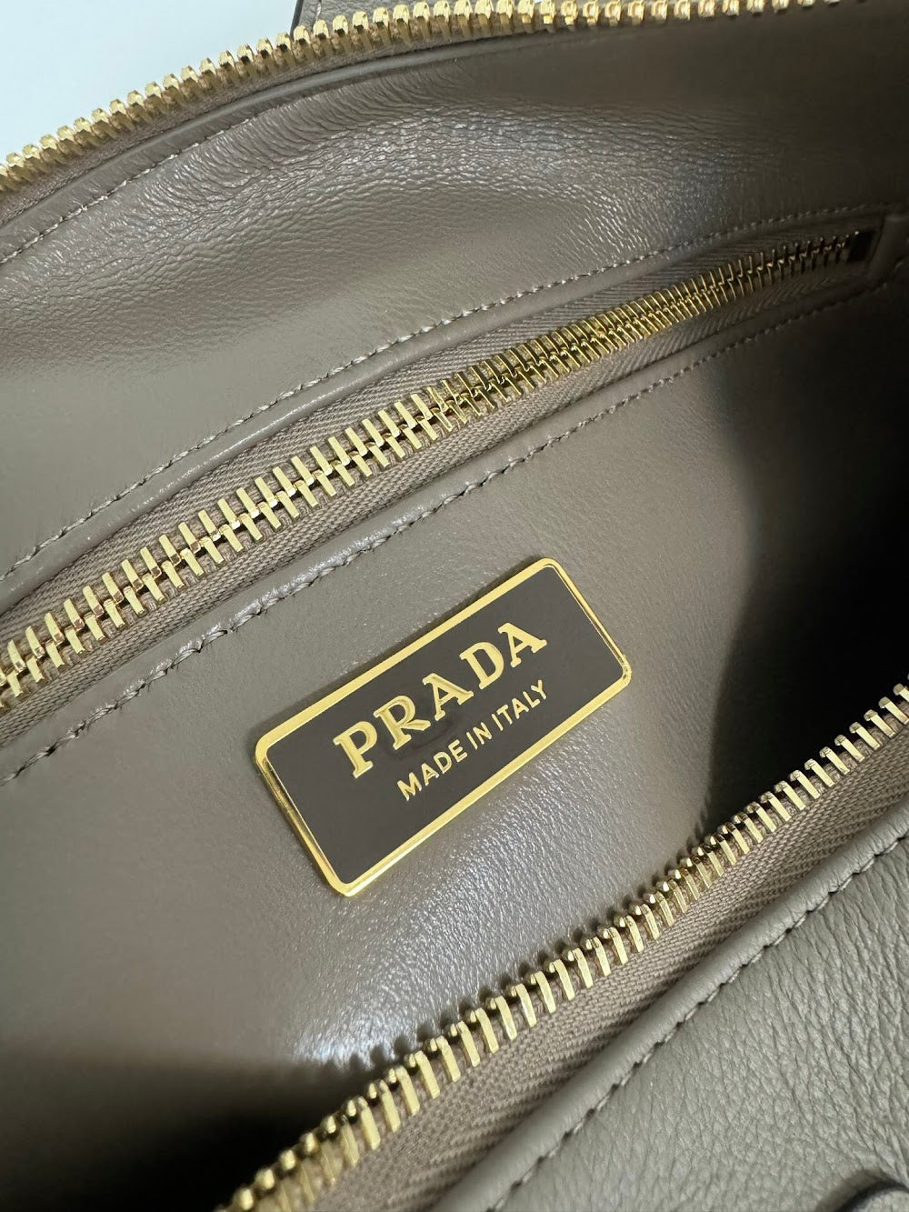 Ezyycart Bags Pradn Luxury Bag --102558