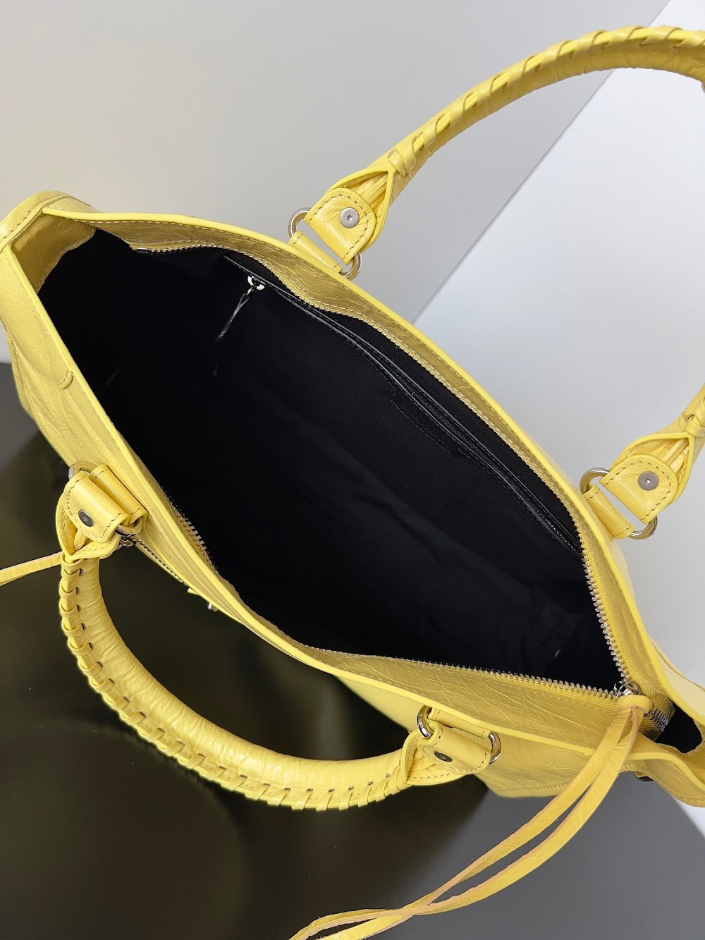 Ezyycart Bags Balenciaga Luxury Bag --110626