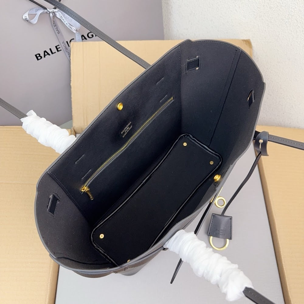 Ezyycart Bags Balenciaga Luxury Bag --111426