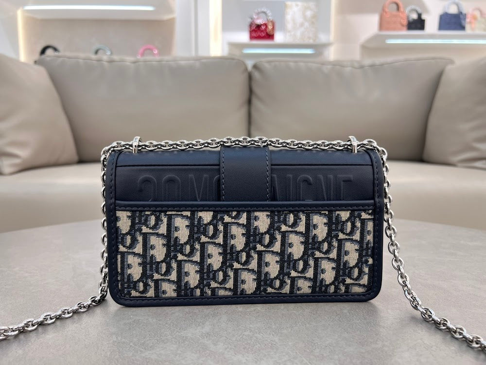 new-designer-premium-bags-nm16156