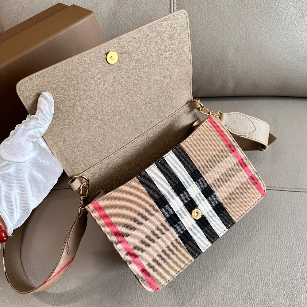Ezyycart Bags Burberryn Luxury Bag --92092