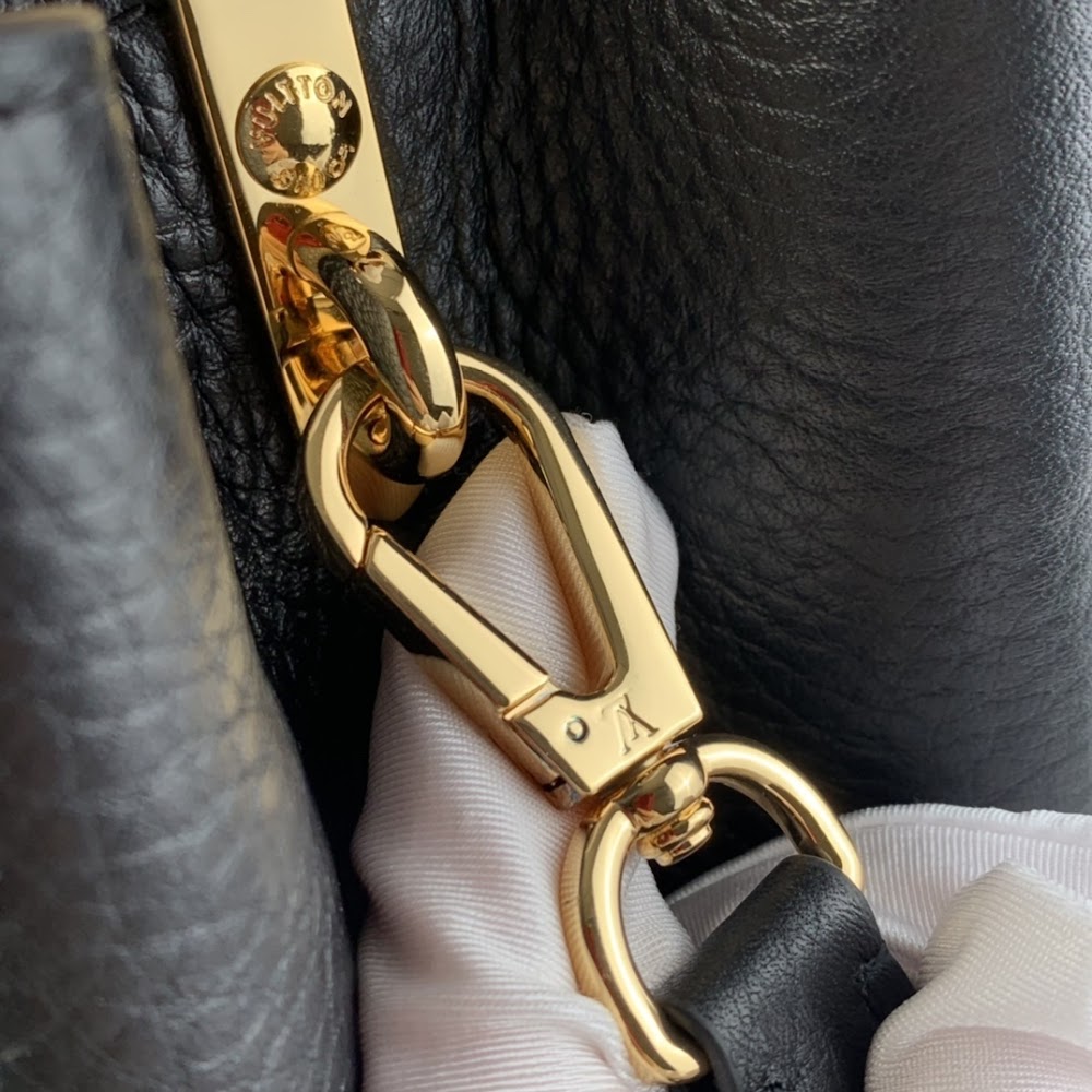 Anum Bags ln Luxury Bag --61016