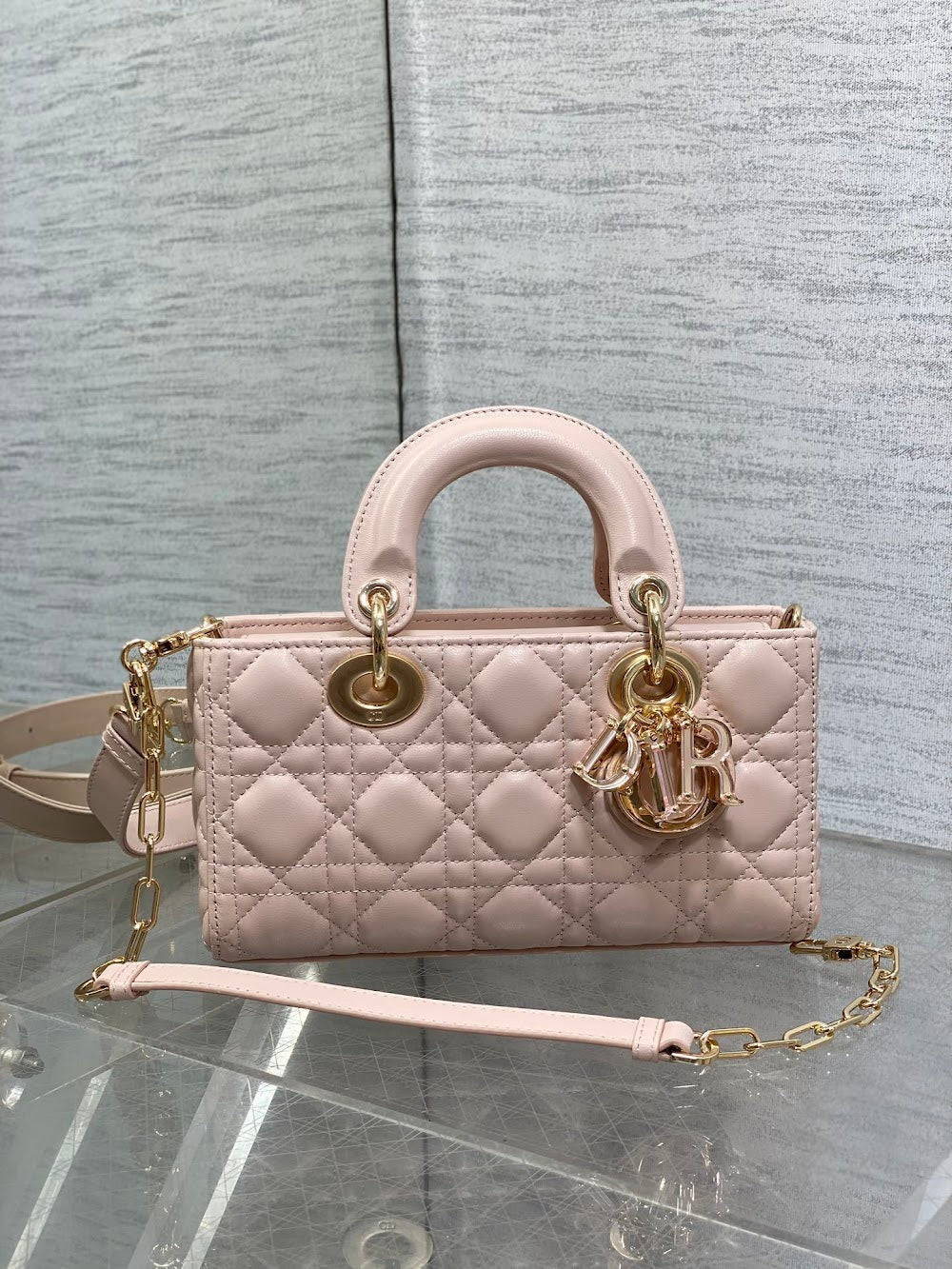 new-designer-premium-bags-nm16056