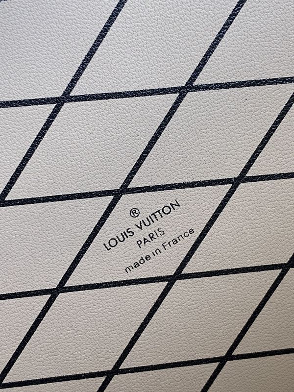 Anum Bags ln Luxury Bag --56510