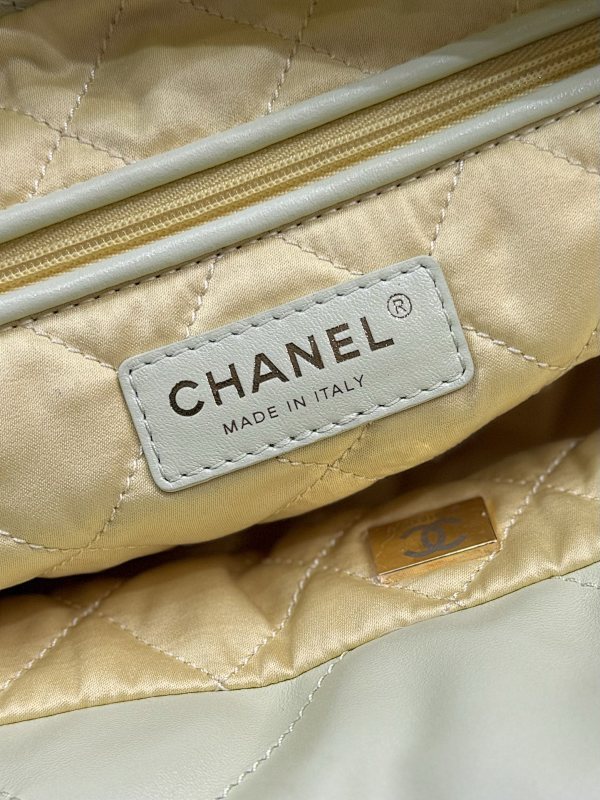 new-luxury-designer-bags-nm9429