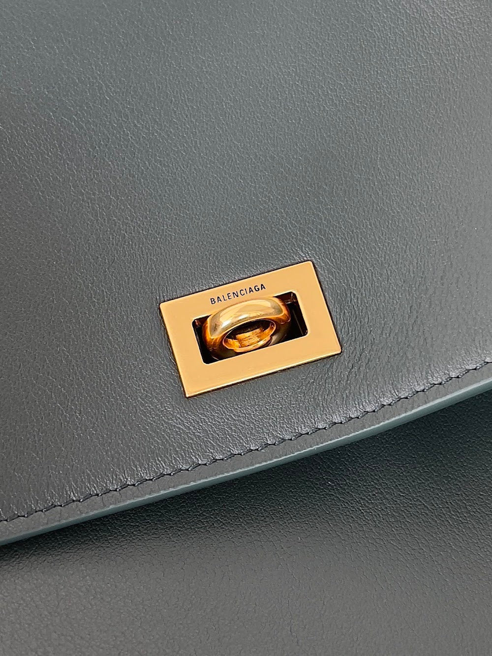 Ezyycart Bags Balenciaga Luxury Bag --110826