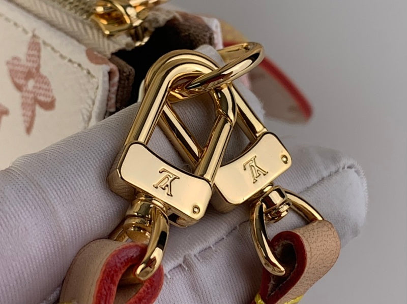 Anum Bags ln Luxury Bag --56367