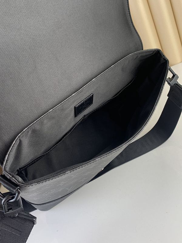 Anum Bags ln Luxury Bag --60841