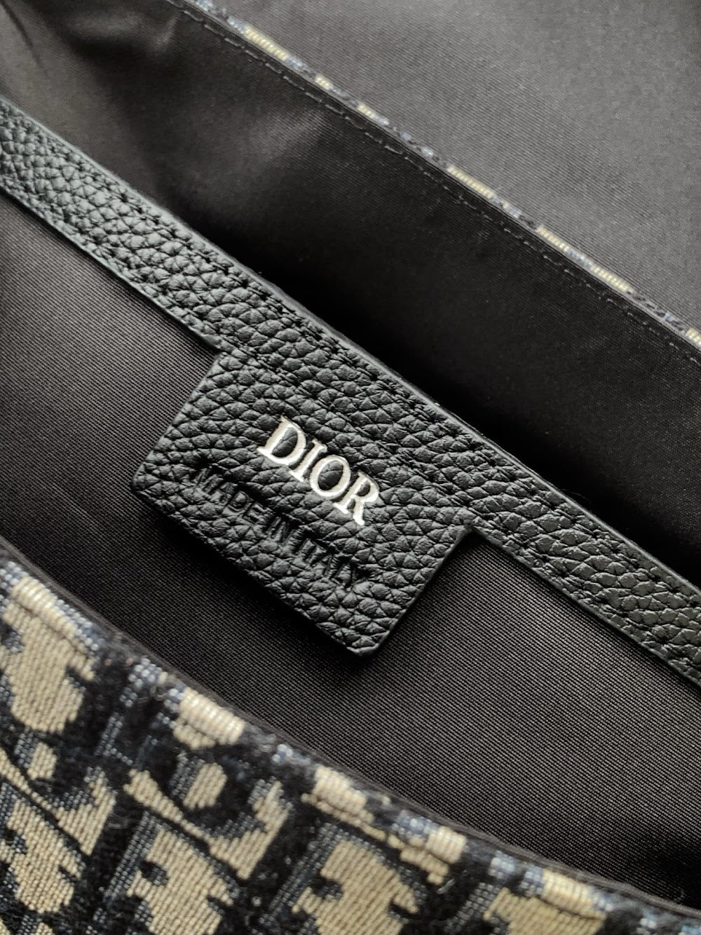new-designer-premium-bags-nm16607