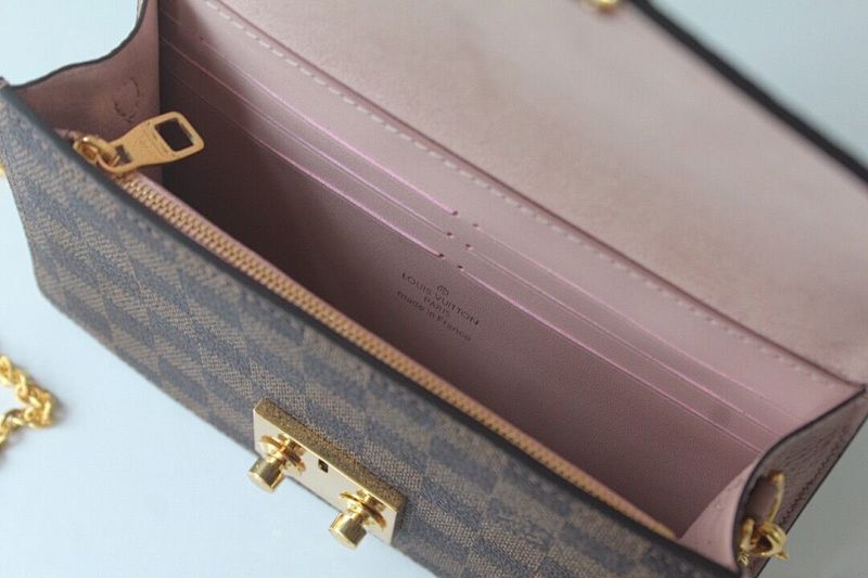 Anum Bags ln Luxury Bag --57780