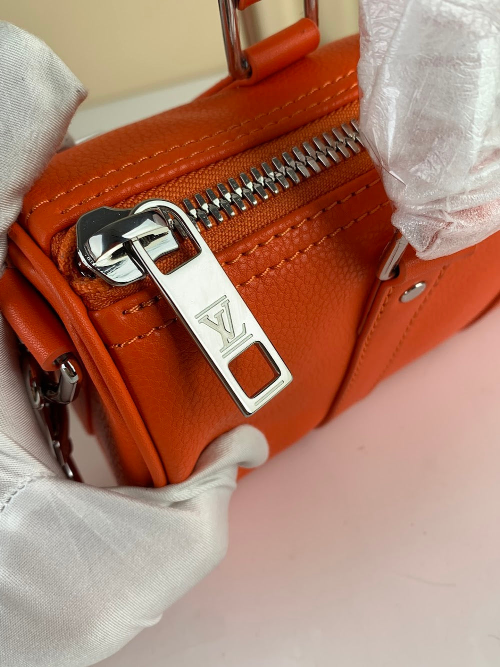 Anum Bags ln Luxury Bag --60804