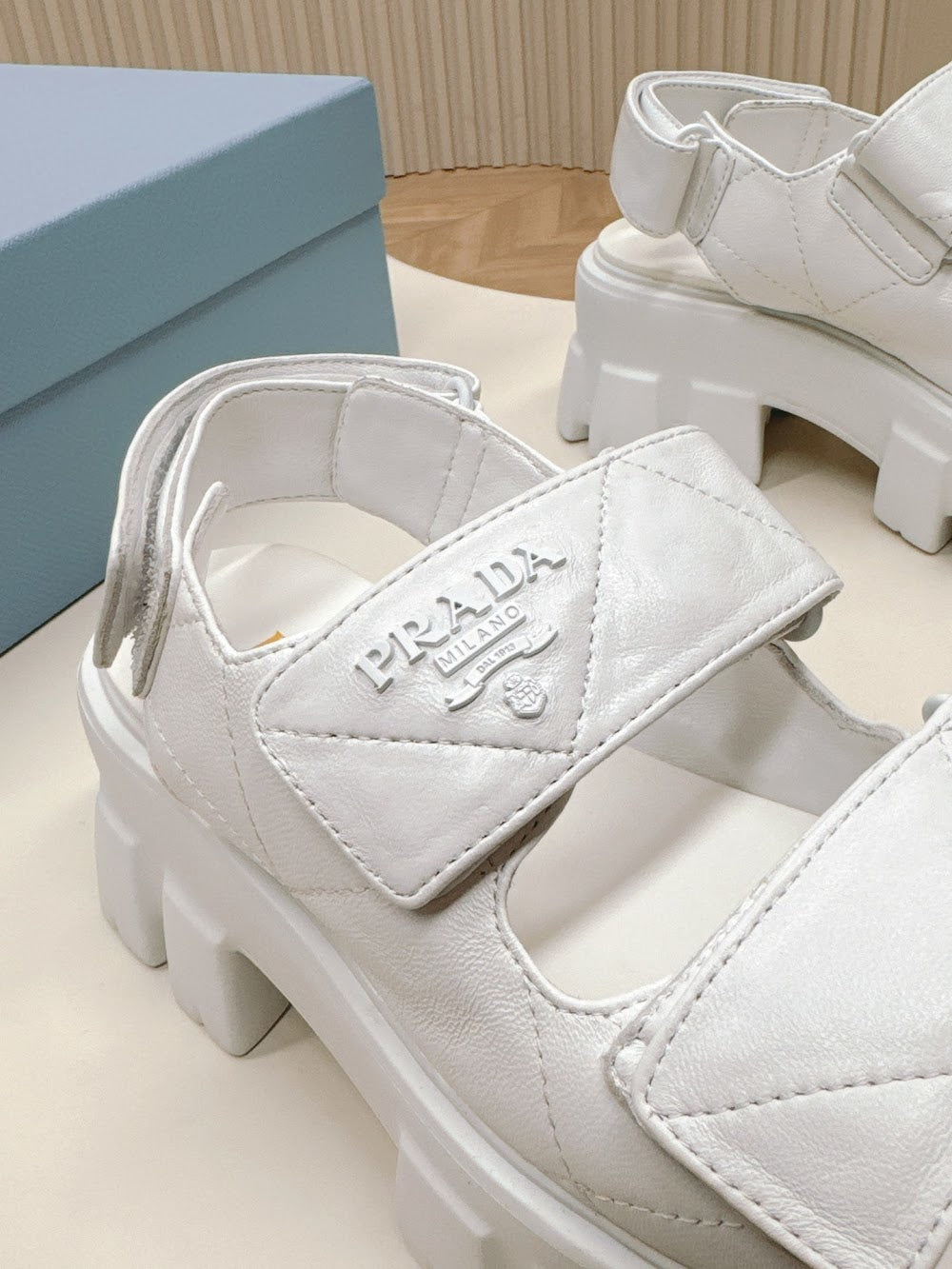 Ezyycart Bags Prada Luxury Heels --53020