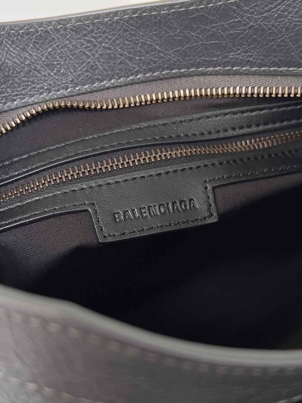 Ezyycart Bags Balenciaga Luxury Bag --111527