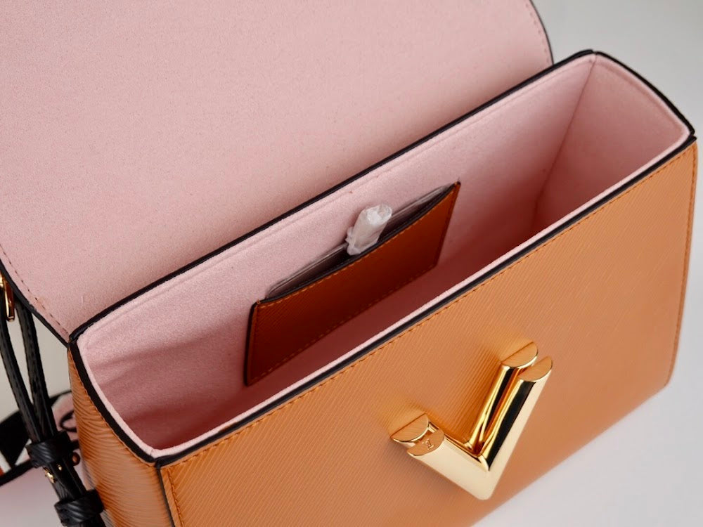Anum Bags ln Luxury Bag --60441