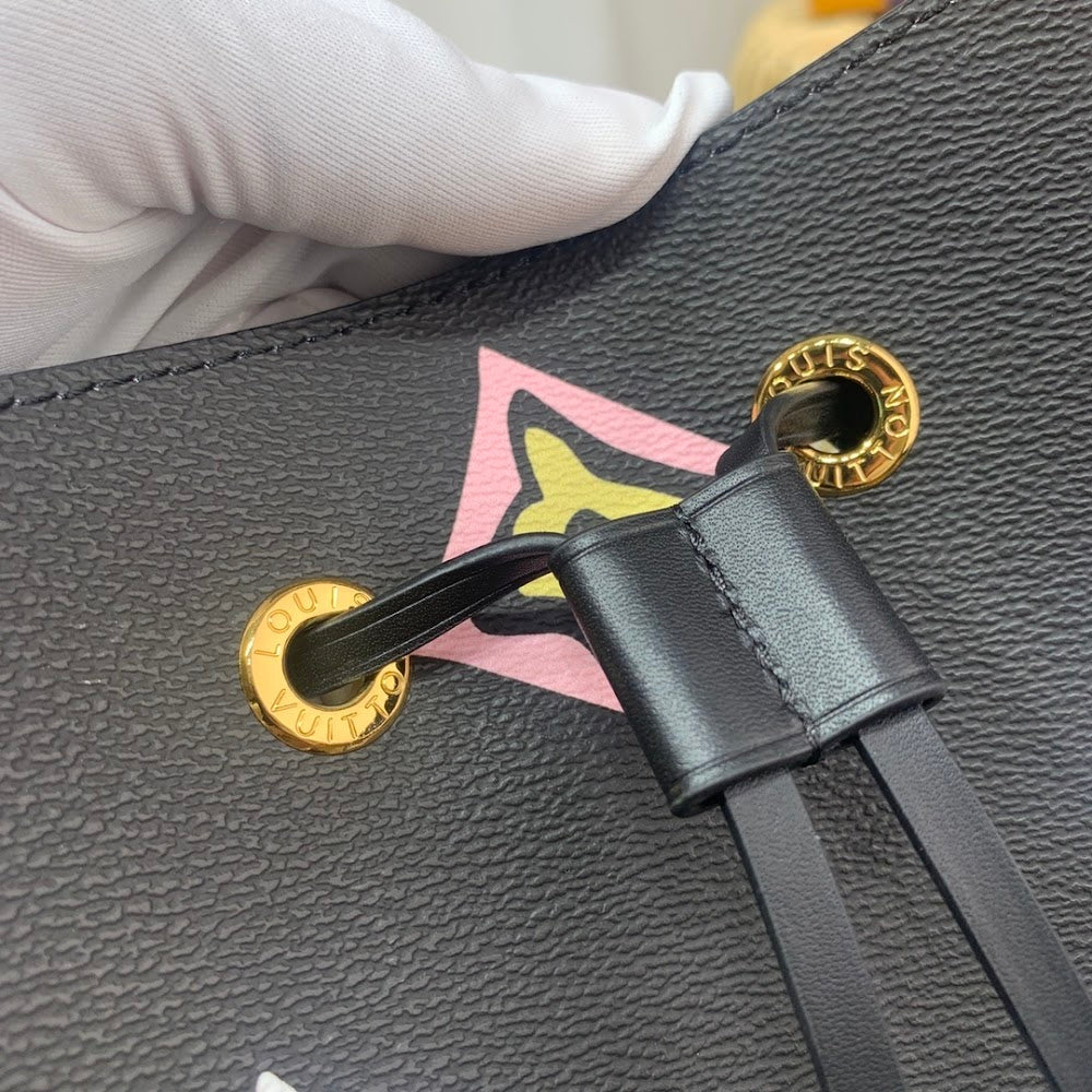 Anum Bags ln Luxury Bag --60080