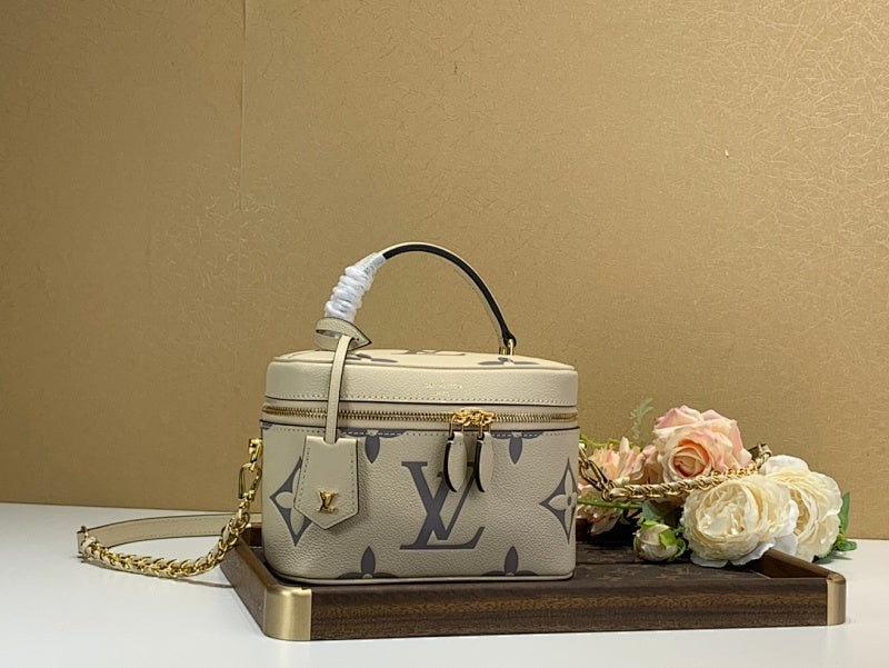 Anum Bags ln Luxury Bag --59439