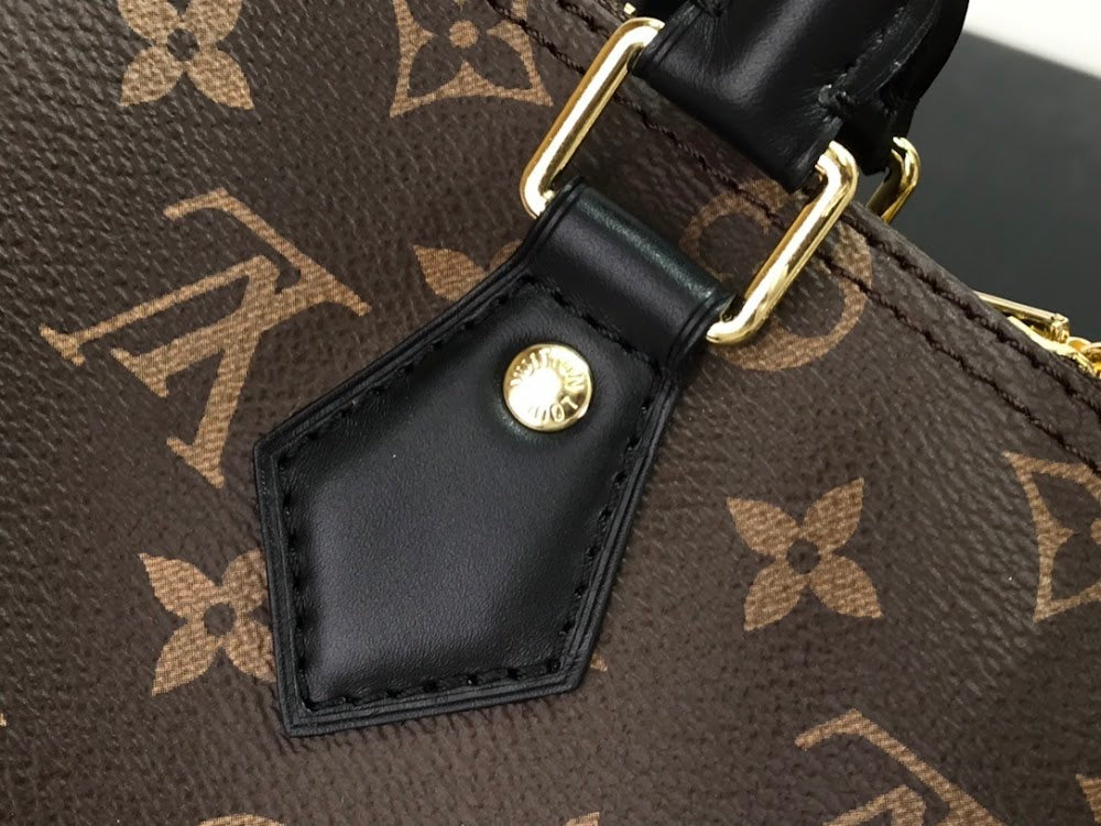 Anum Bags ln Luxury Bag --59472