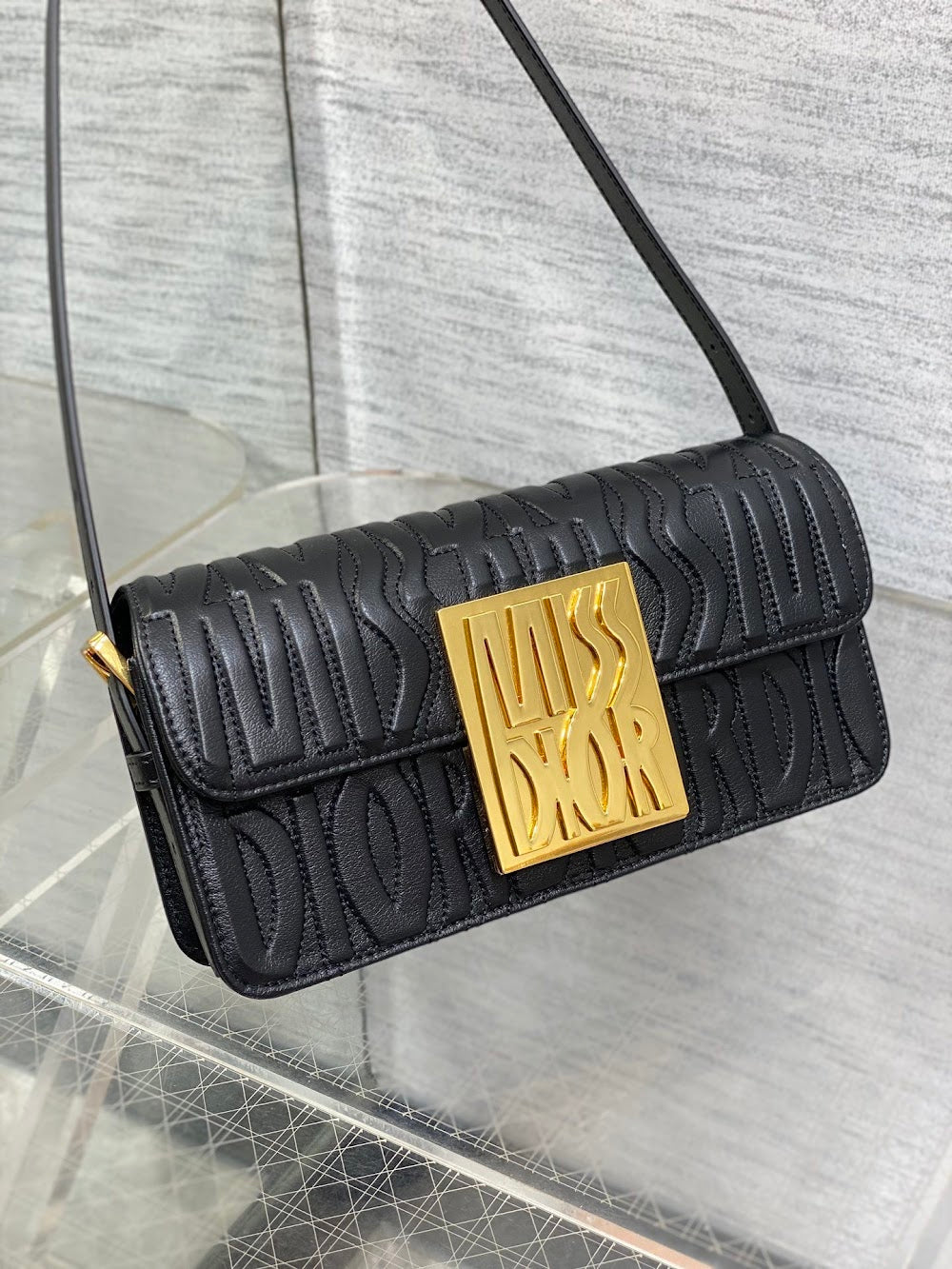new-luxury-designer-bags-nm16103