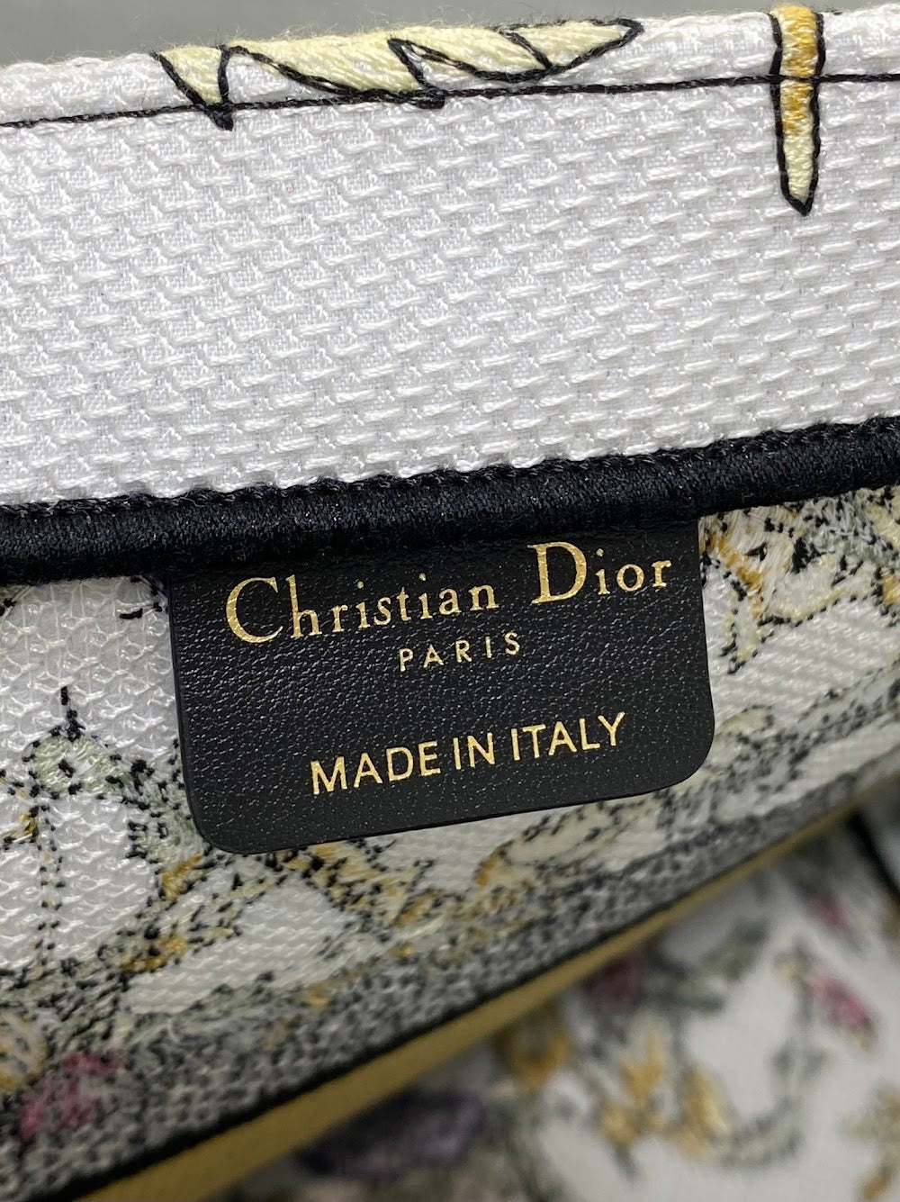new-designer-premium-bags-nm16601