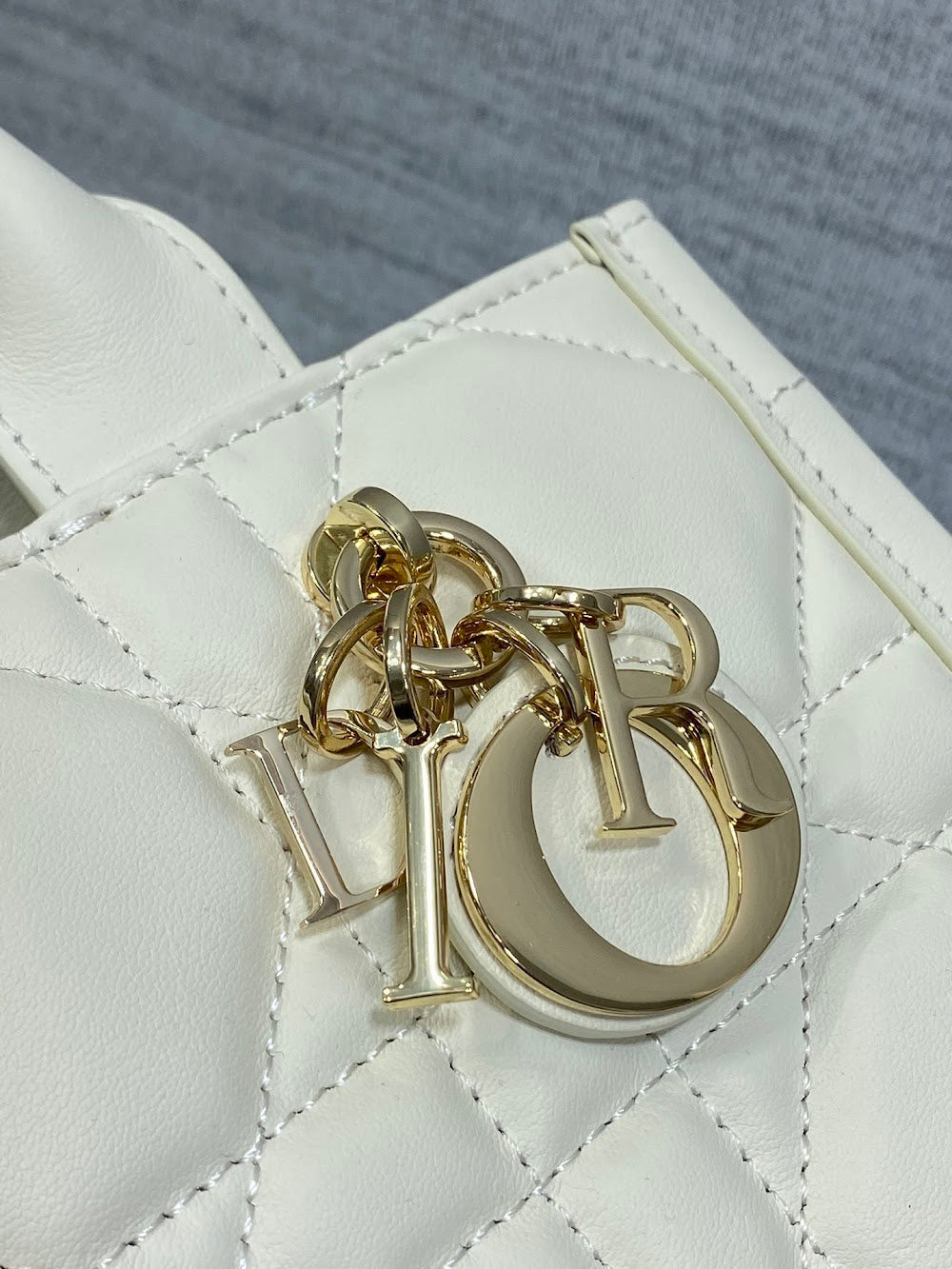 new-luxury-designer-bags-nm15854