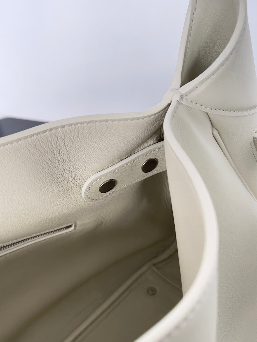 Ezyycart Bags Balenciaga Luxury Bag --111714