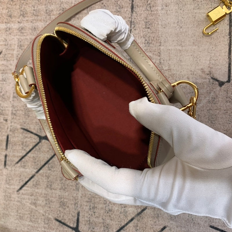 Anum Bags ln Luxury Bag --59278