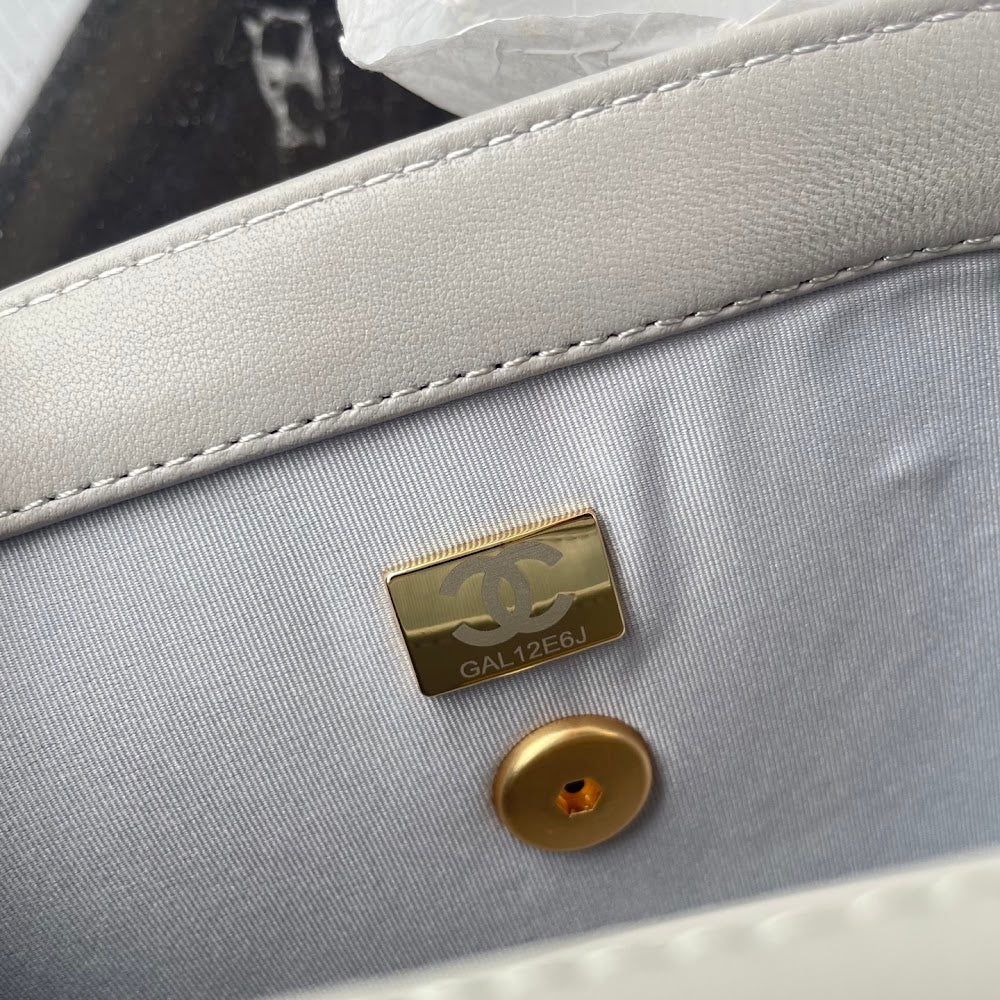 new-designer-premium-bags-nm20330