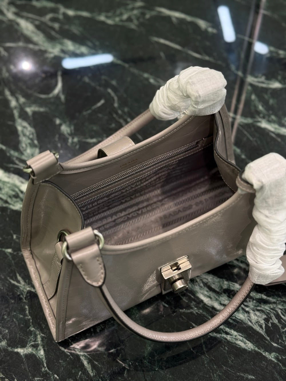 Ezyycart Bags Balenciaga Luxury Bag --111225