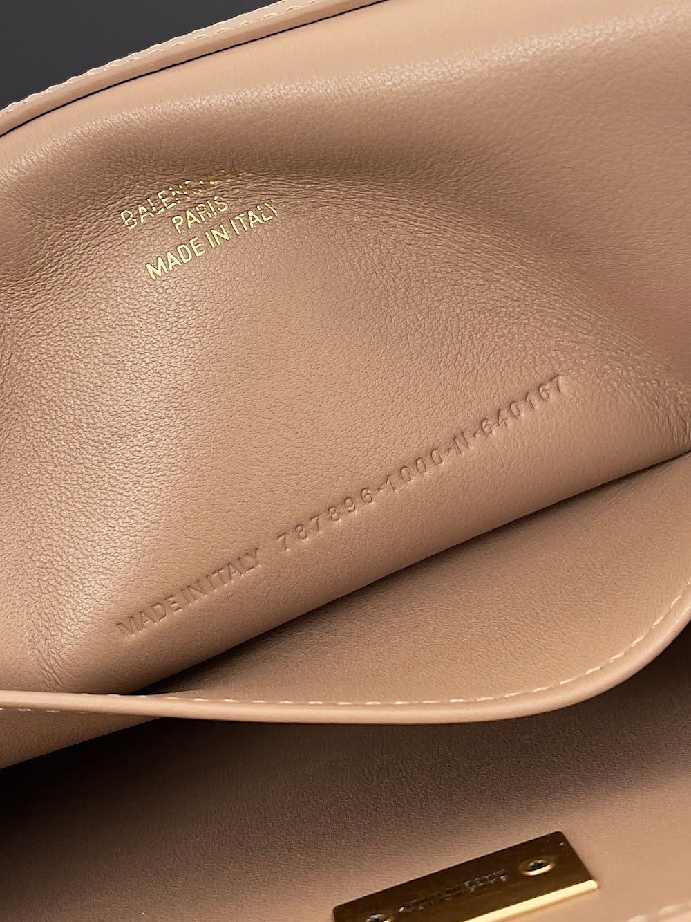 Ezyycart Bags Balenciaga Luxury Bag --110696