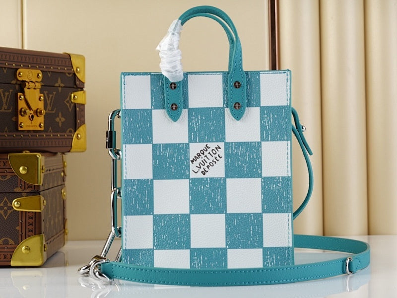 Anum Bags ln Luxury Bag --56869