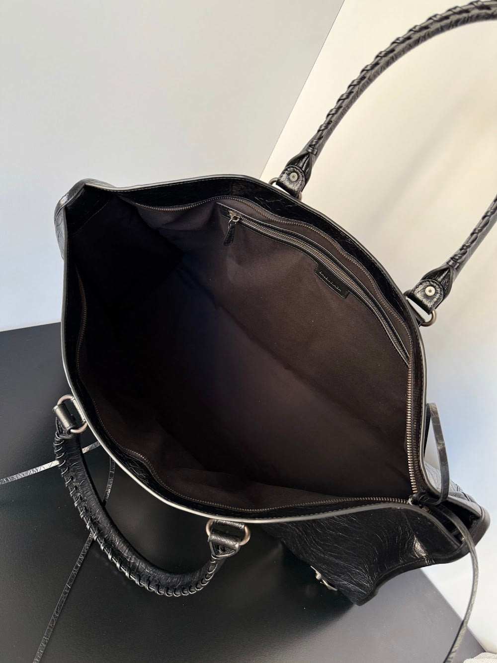 Ezyycart Bags Balenciaga Luxury Bag --111533