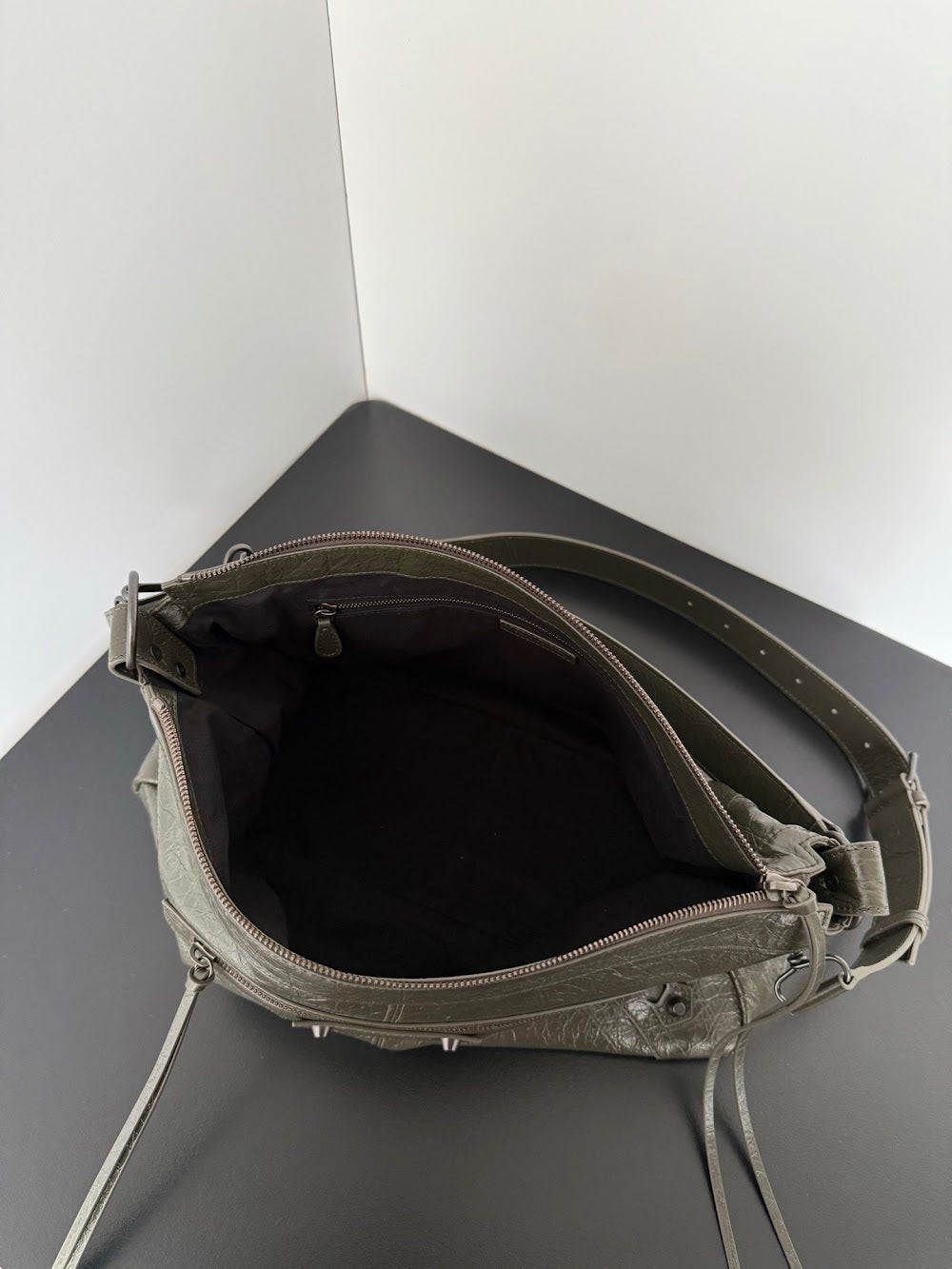 Ezyycart Bags Balenciaga Luxury Bag --111641