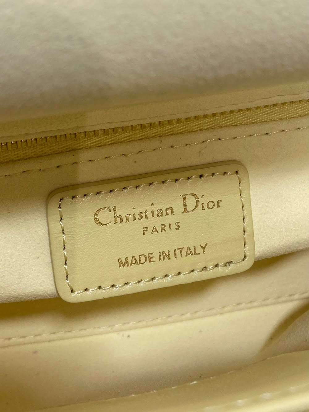 new-designer-premium-bags-nm16473