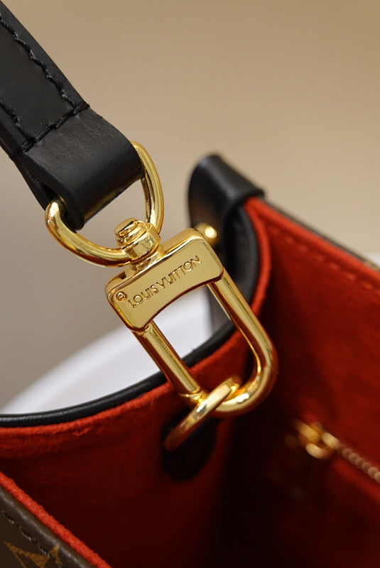 Anum Bags ln Luxury Bag --60760
