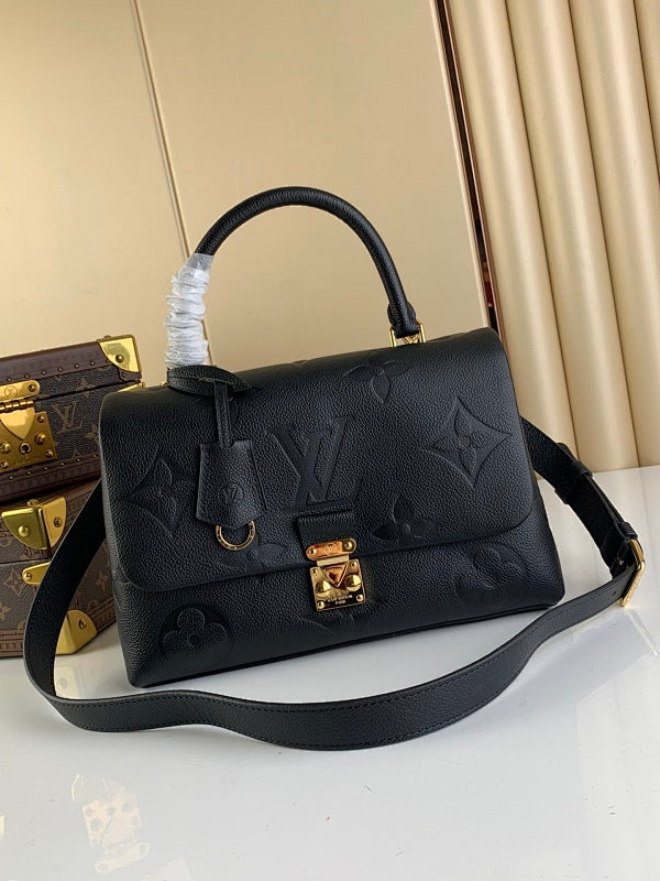 Anum Bags ln Luxury Bag --61019