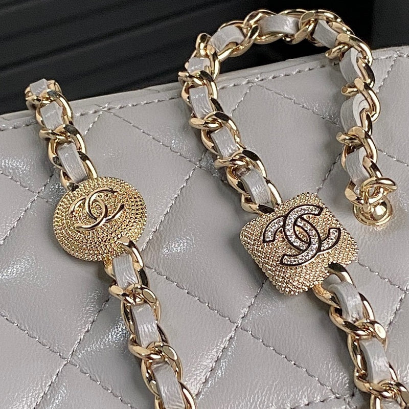new-luxury-designer-bags-nm9522