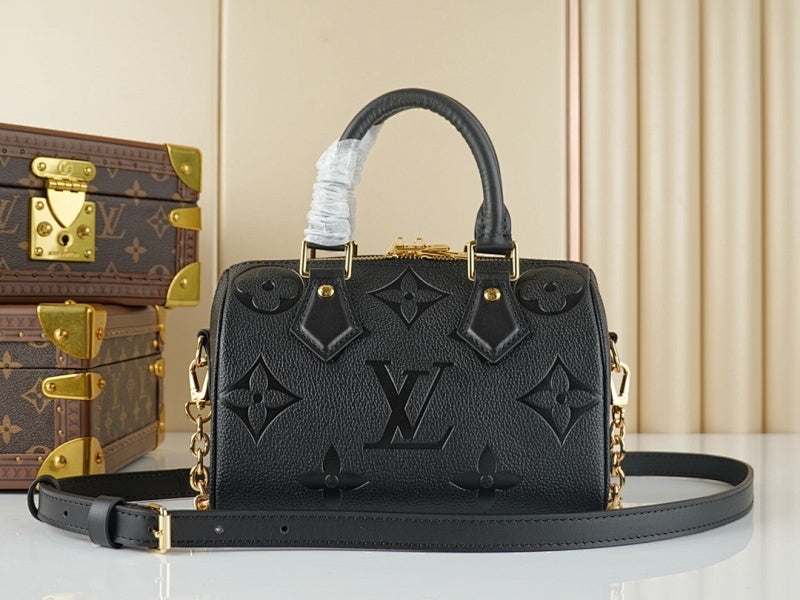 Anum Bags ln Luxury Bag --60476
