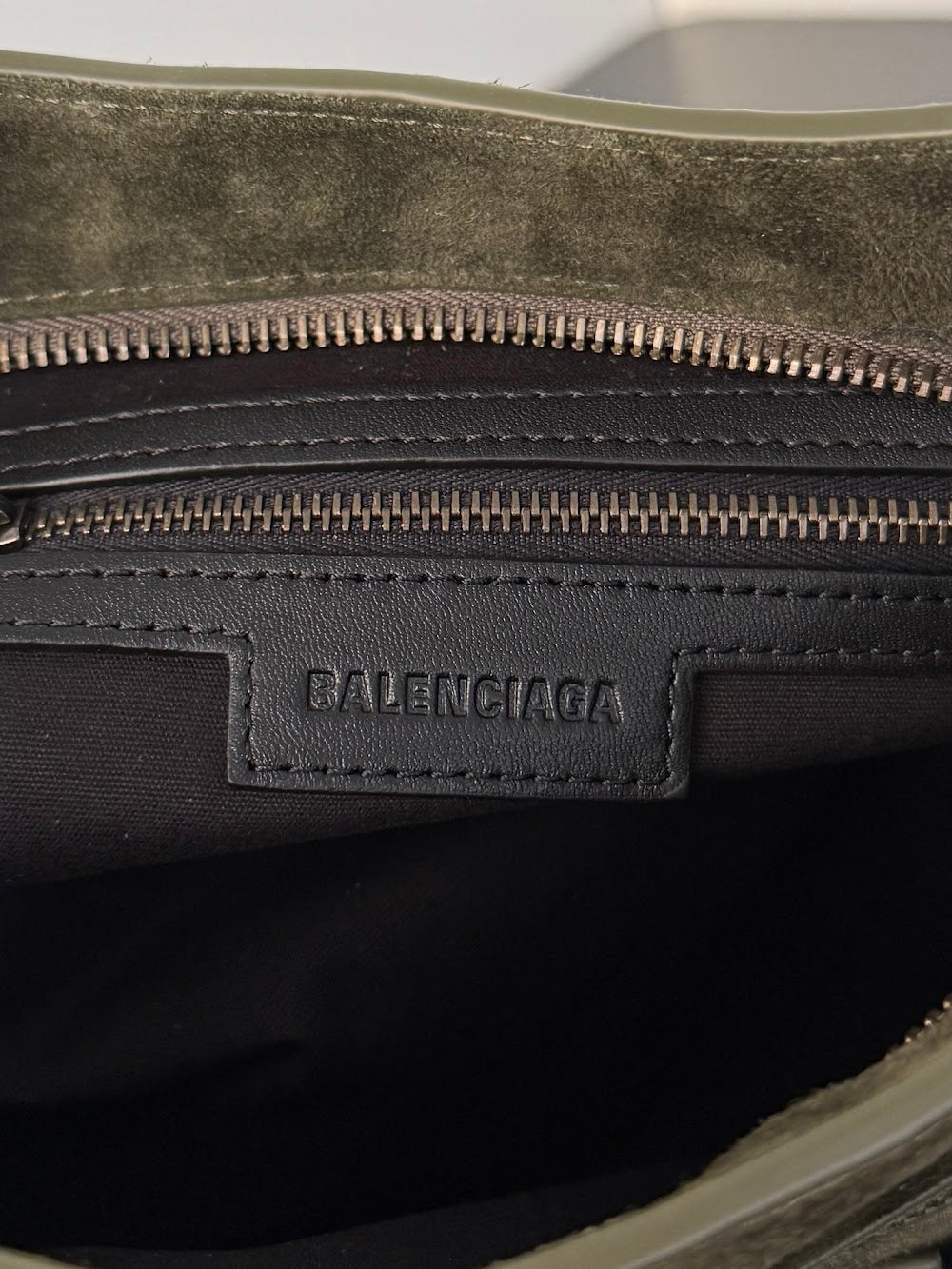 Ezyycart Bags Balenciaga Luxury Bag --111577