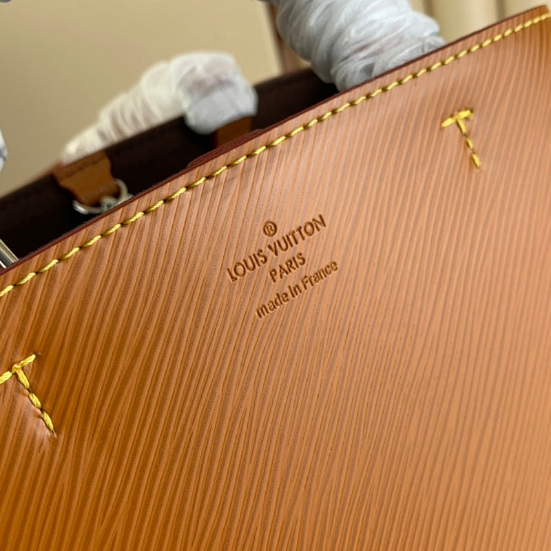 Anum Bags ln Luxury Bag --60960